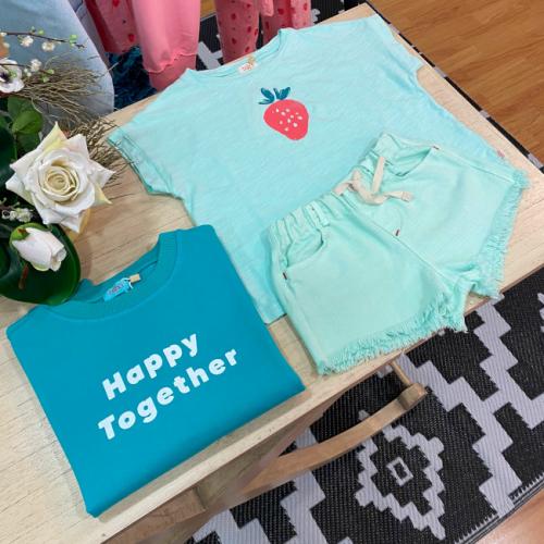 camiseta fresa short aqua sudadera esmeralda