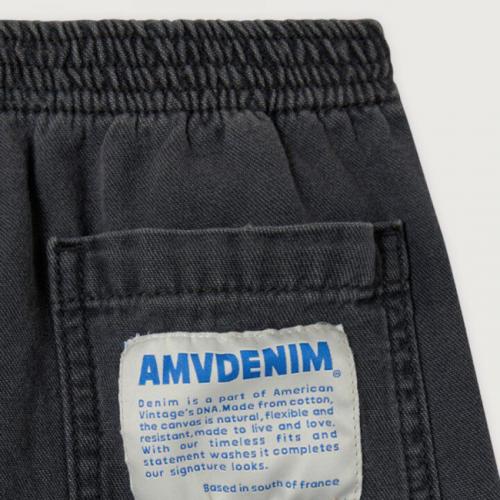 jogging negro jazy detalle american