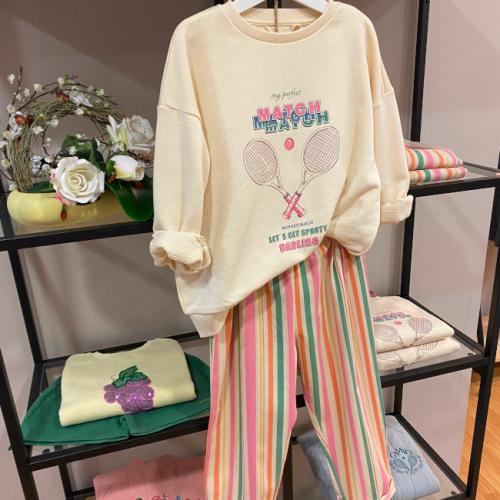 sudadera tenis pantalon rayas